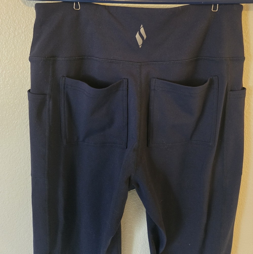 Sketcher's GoWalk Evo 2 Flare Pant Sz L